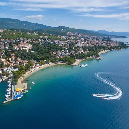 Apartmán And Ruzica *