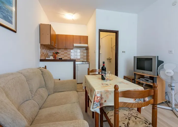 Apartmán And Ruzica *