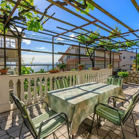 Apartment And Ruzica